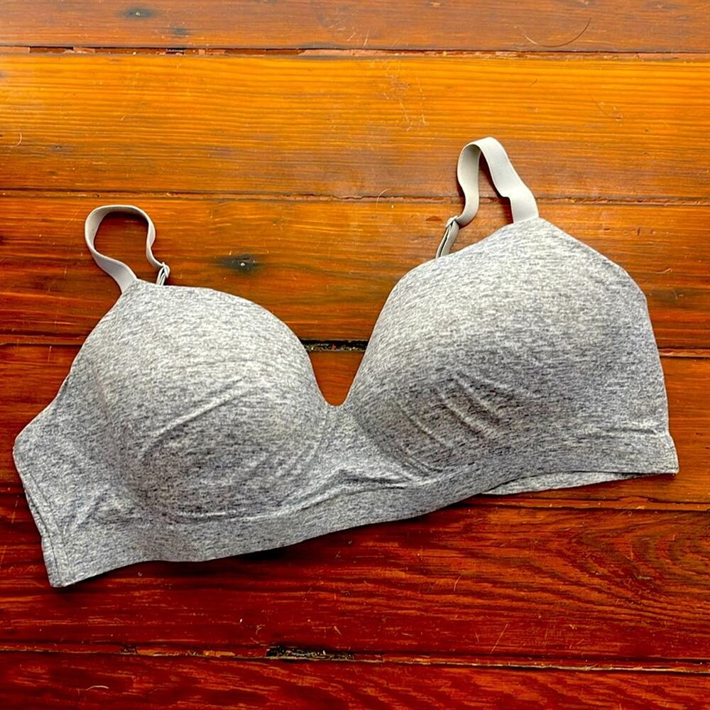 Soma Enbliss Wireless molded super soft bra sz 42C